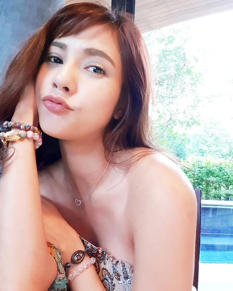 อุ้ม ลักขณา ท้อง