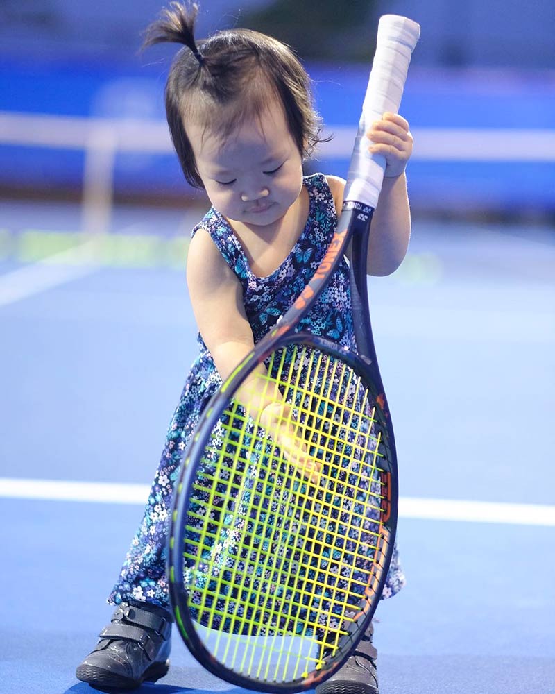 ภราดร ศรีชาพันธ์