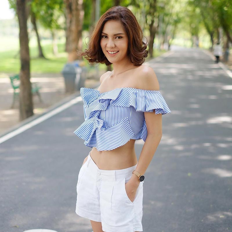 หมิว สิริลภัส