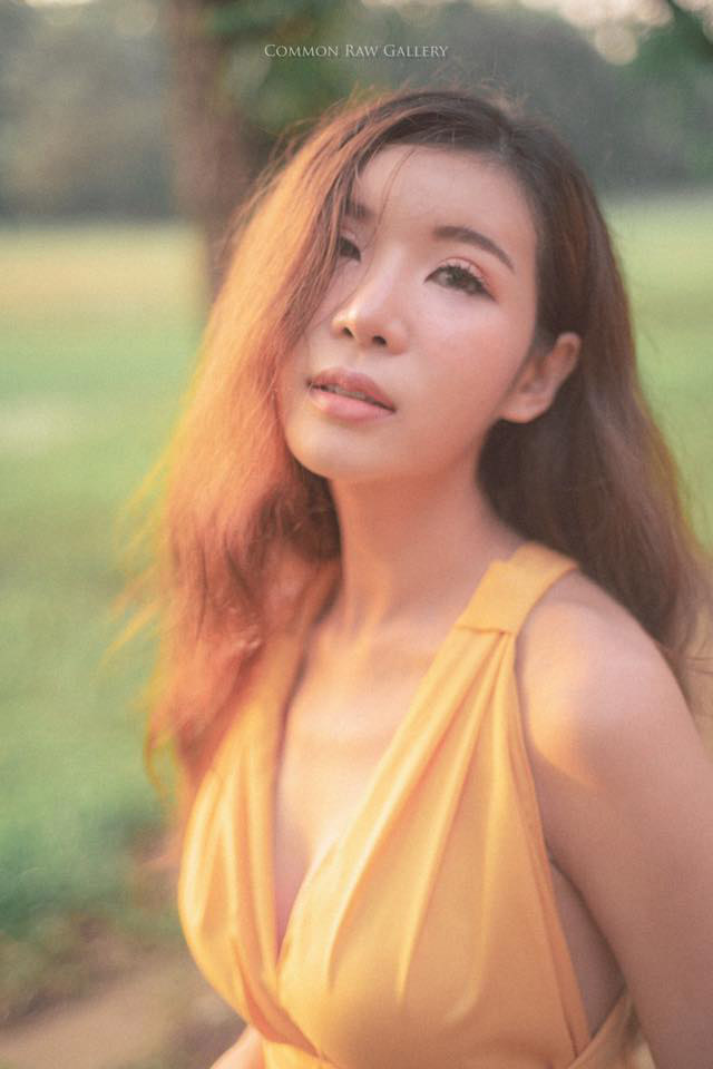 นางแบบฆ่าตัวตาย