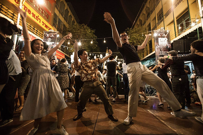 งานเต้นสวิง องค์พระปฐมเจดีย์