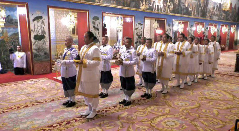 สมเด็จพระเจ้าอยู่หัว