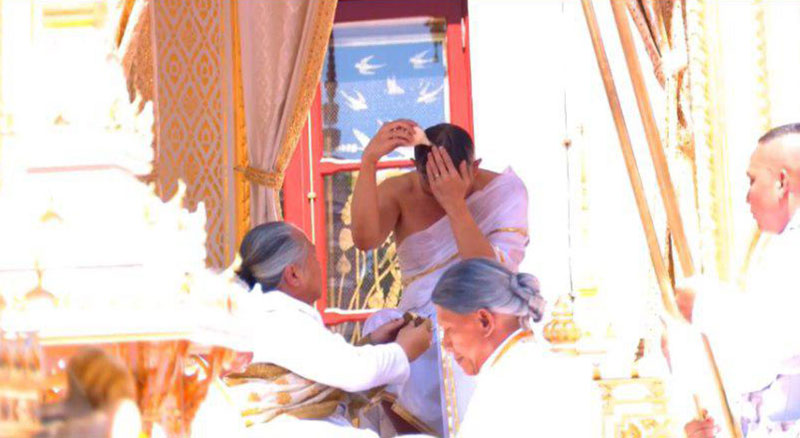 สมเด็จพระเจ้าอยู่หัว