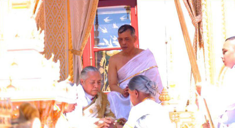 สมเด็จพระเจ้าอยู่หัว