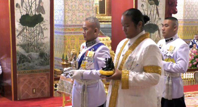 สมเด็จพระเจ้าอยู่หัว