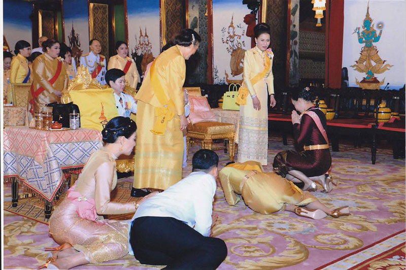 สมเด็จพระเจ้าอยู่หัว