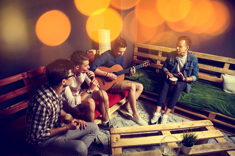 ทำไมผู้ชายถึงติดเพื่อนมากกว่าติดแฟน