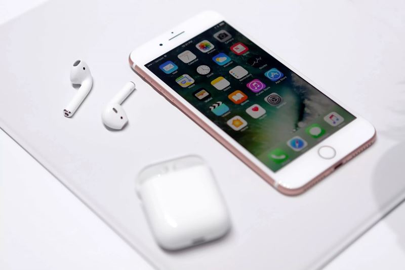 Jonathan Ive ลาออก