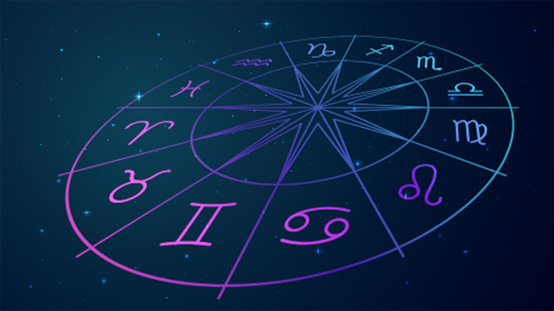 ดูดวงสิงหาคม 2562