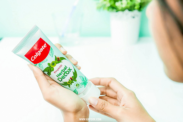 คอลเกต สมุนไพร ดีท็อกซ์ คอลเกต สมุนไพร ดีท็อกซ์