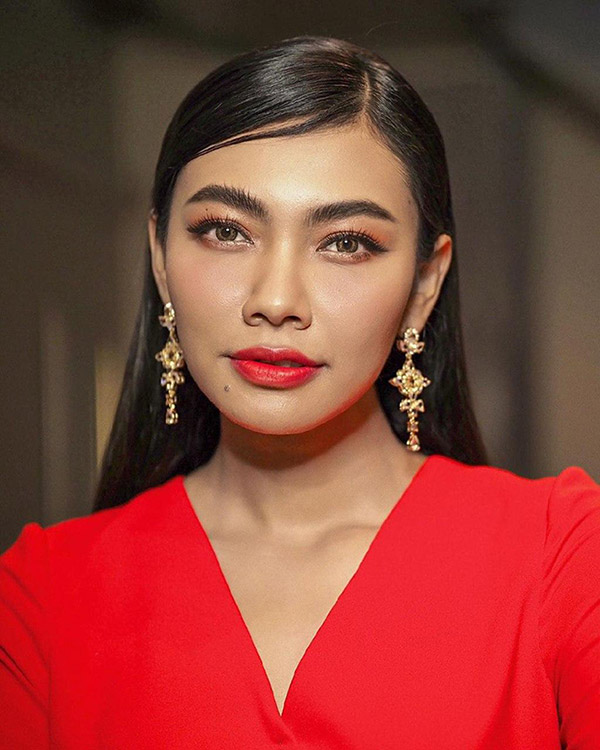 แก้ม วิชญาณี