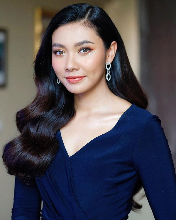 แก้ม วิชญาณี