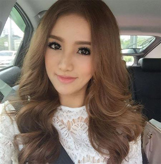 แนนนี่ เกิร์ลลี่ เบอร์รี่