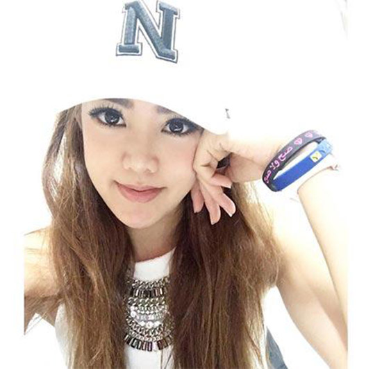 แนนนี่ เกิร์ลลี่ เบอร์รี่