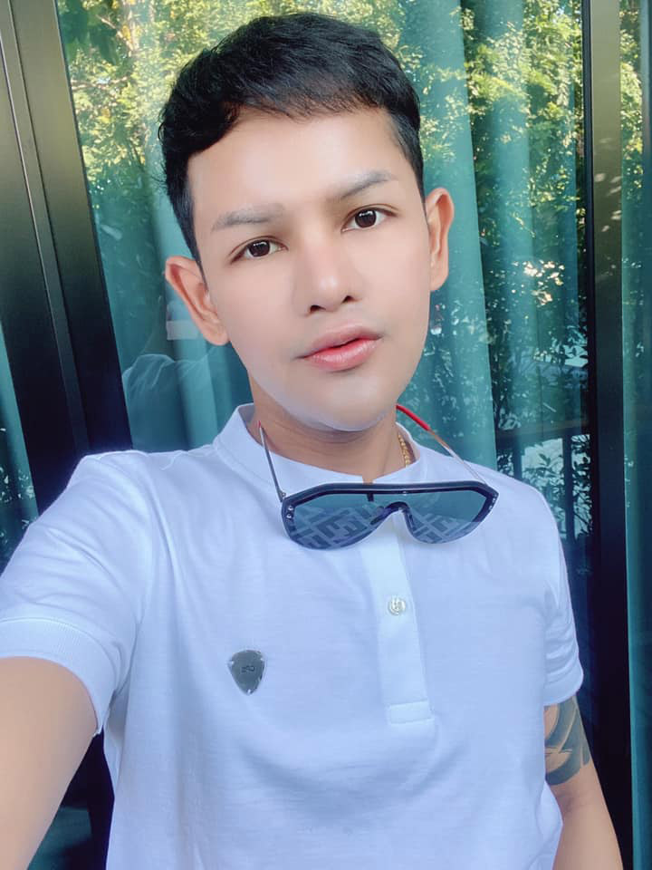 ขนเพชร บ้าจี้ ถอดกางเกงกลางเซเว่น