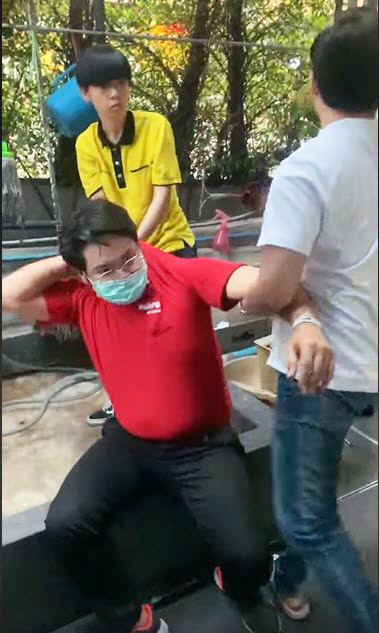 แอบถ่ายในห้องน้ำ