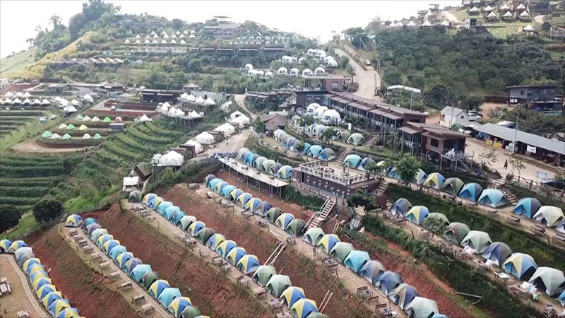 รีสอร์ตม่อนแจ่ม