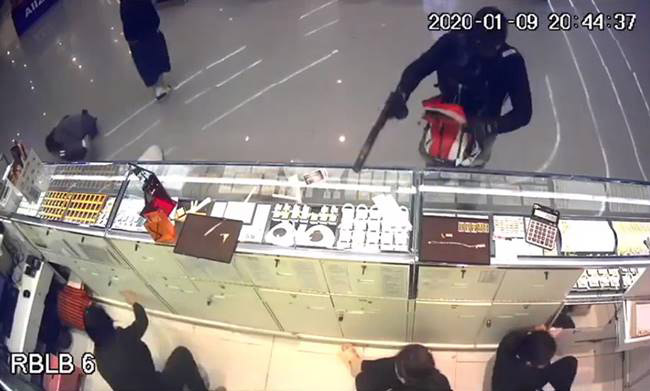 โจรปล้นทองลพบุรี