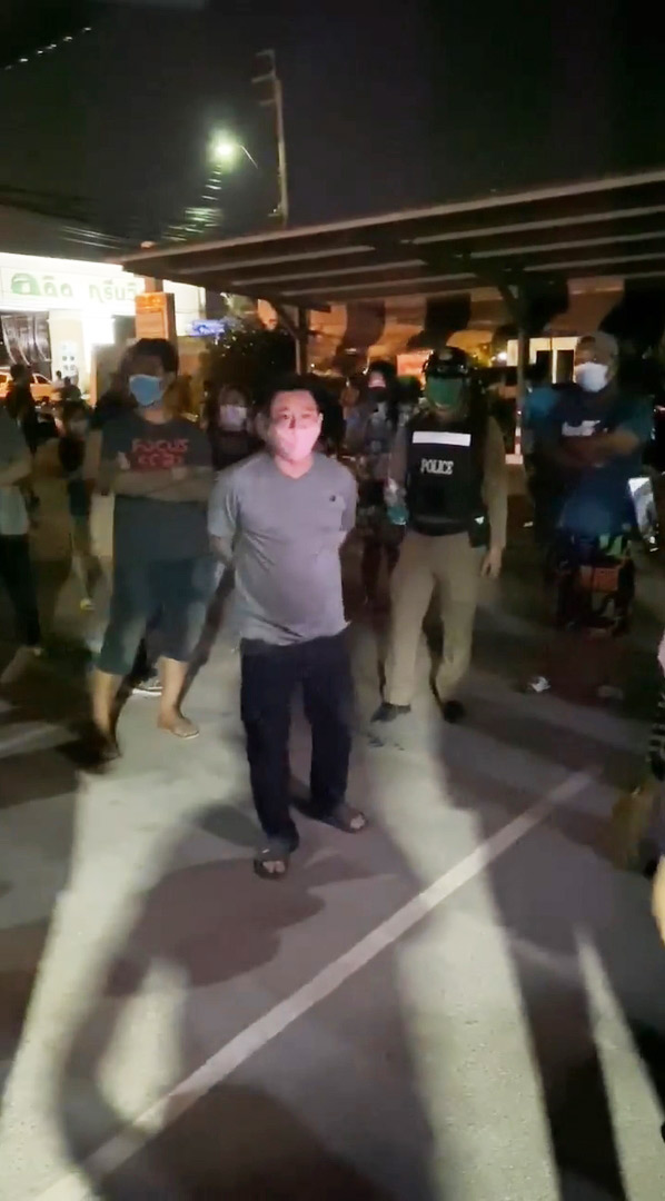 ไล่คนป่วยโควิด