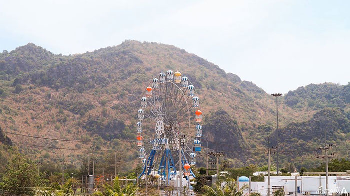 ซานโตรินี พาร์ค