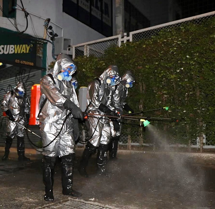 นายกรัฐมนตรี 