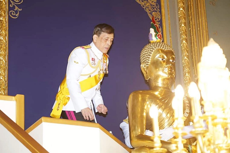 ในหลวง ร.10  