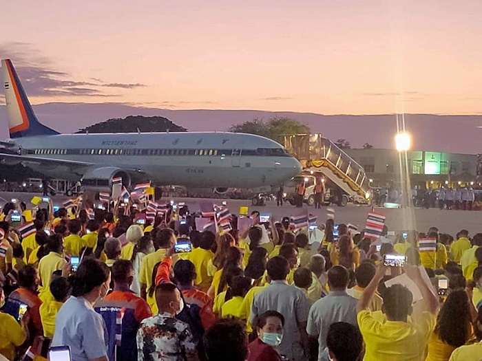 ในหลวง รัชกาลที่ 10