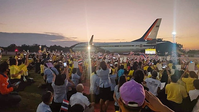 ในหลวง รัชกาลที่ 10