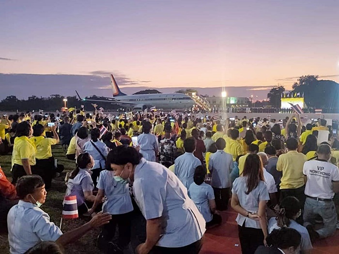 ในหลวง รัชกาลที่ 10
