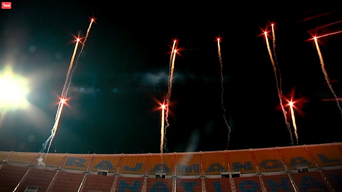 วิ่งผ่าเมือง