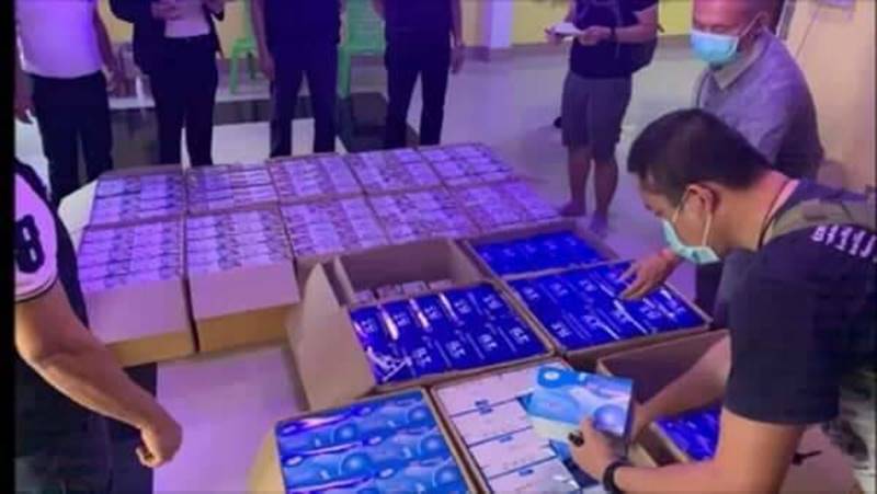 กักตุนหน้ากากอนามัย