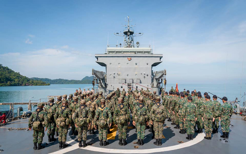 กองทัพเรือ 