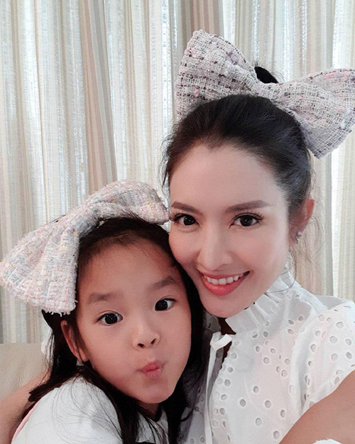 ดารา คุณแม่เลี้ยงเดี่ยว