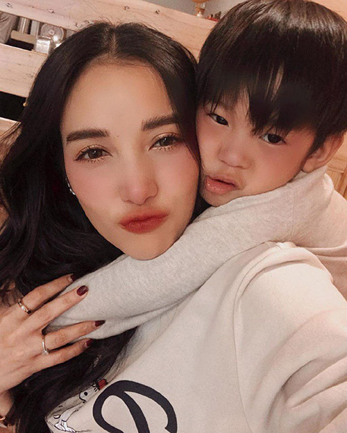 ดารา คุณแม่เลี้ยงเดี่ยว