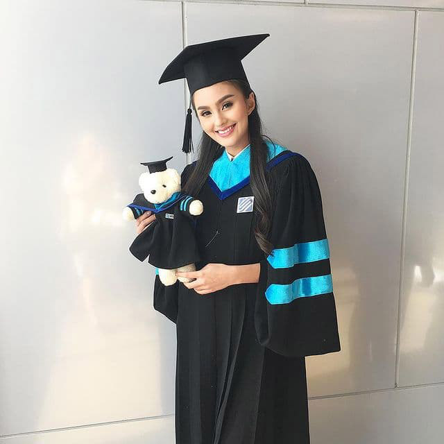 นาย ชนุชตรา