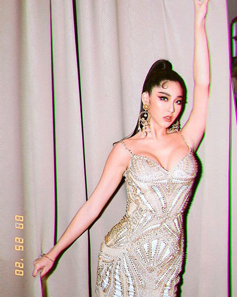 หวาย ปัญธิษา