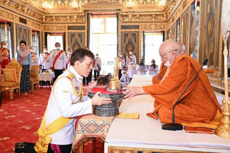 ในหลวง รัชกาลที่ 10