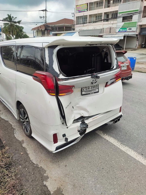 เจ๊ฟองเบียร์ 888