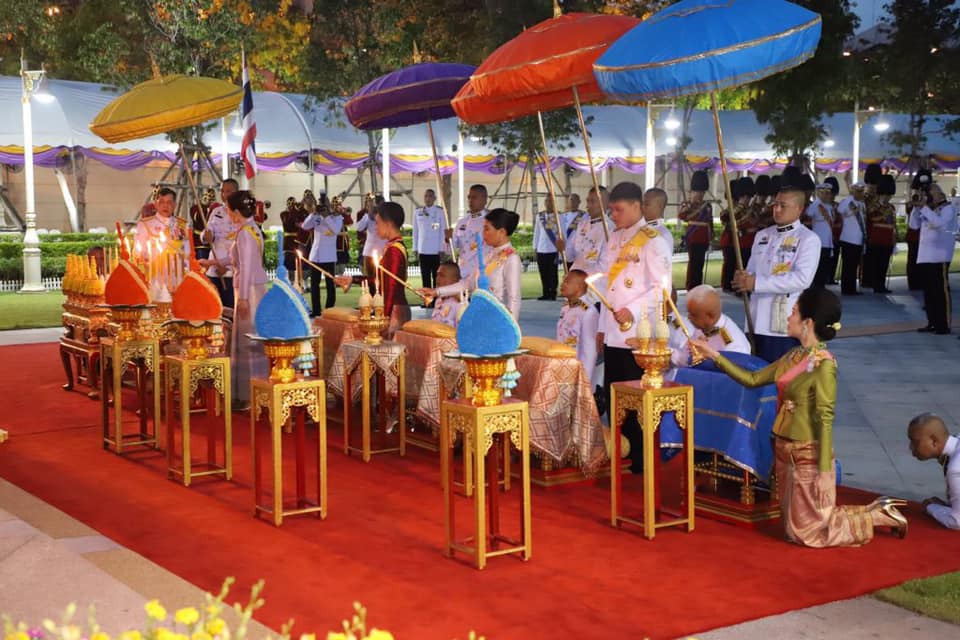 ในหลวง พระราชินี