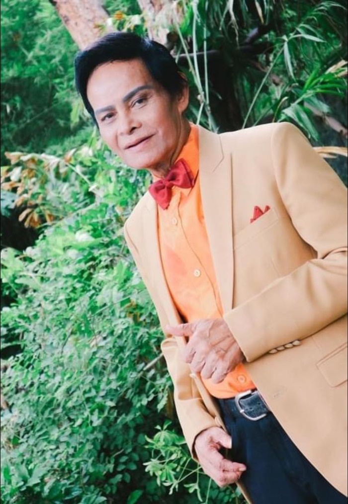 แสงสุรีย์ รุ่งโรจน์  