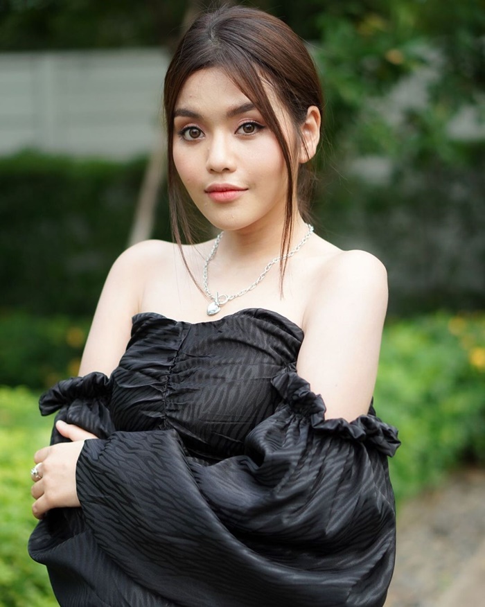  ธัญญ่า อาร์สยาม