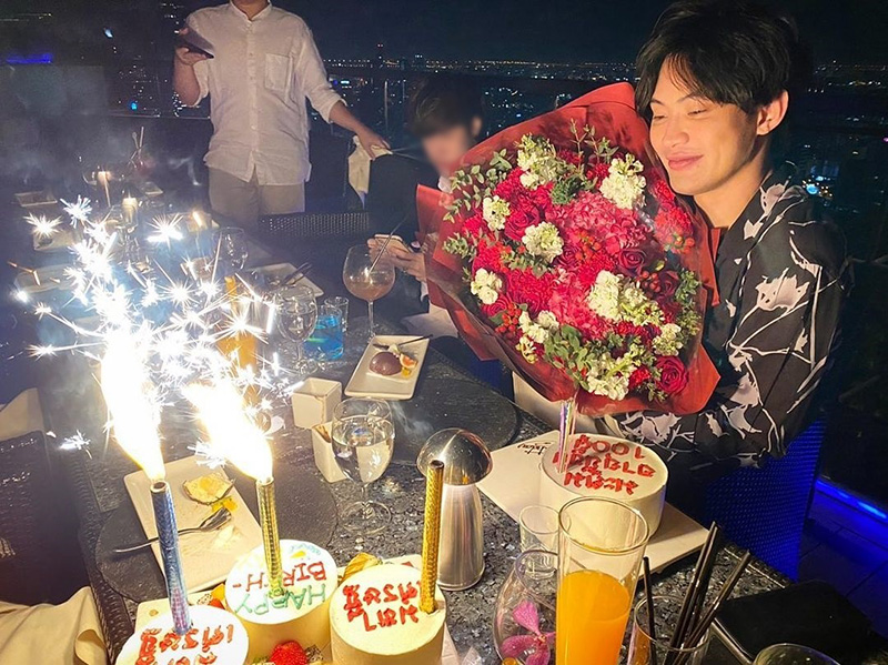 ดีเจมะตูม