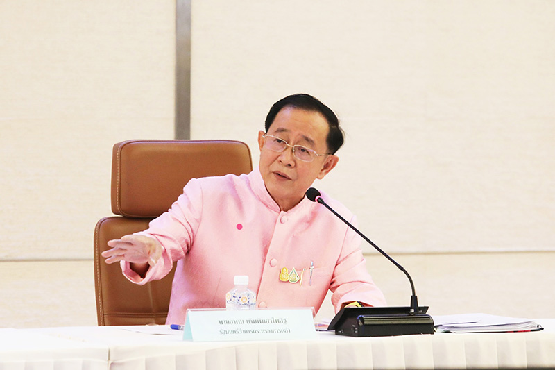 นายอาคม เติมพิทยาไพสิฐ