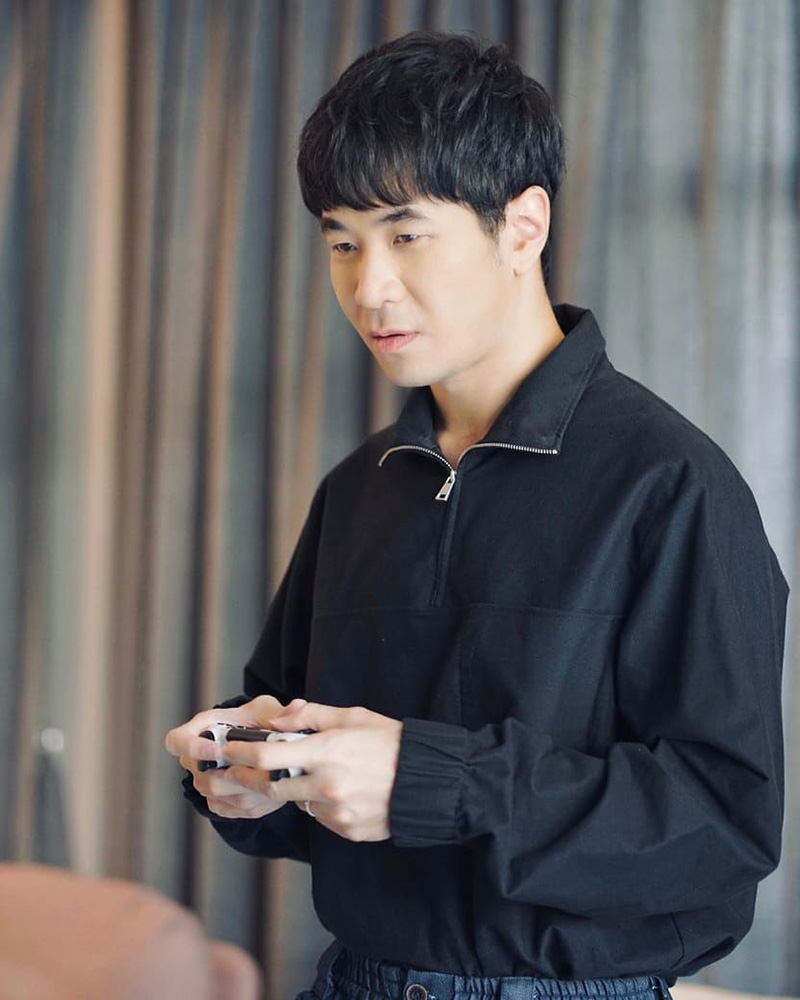 แสตมป์ อภิวัชร์