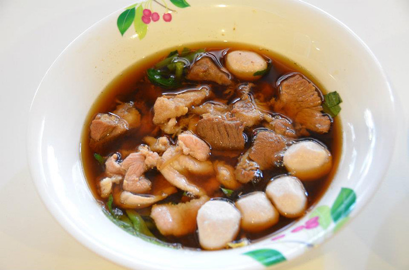 ก๋วยเตี๋ยวเนื้อ