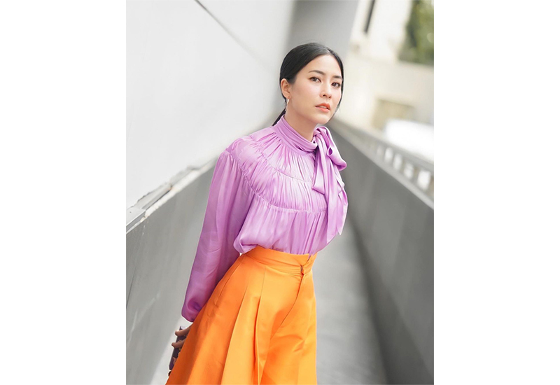 ดาราอีสาน