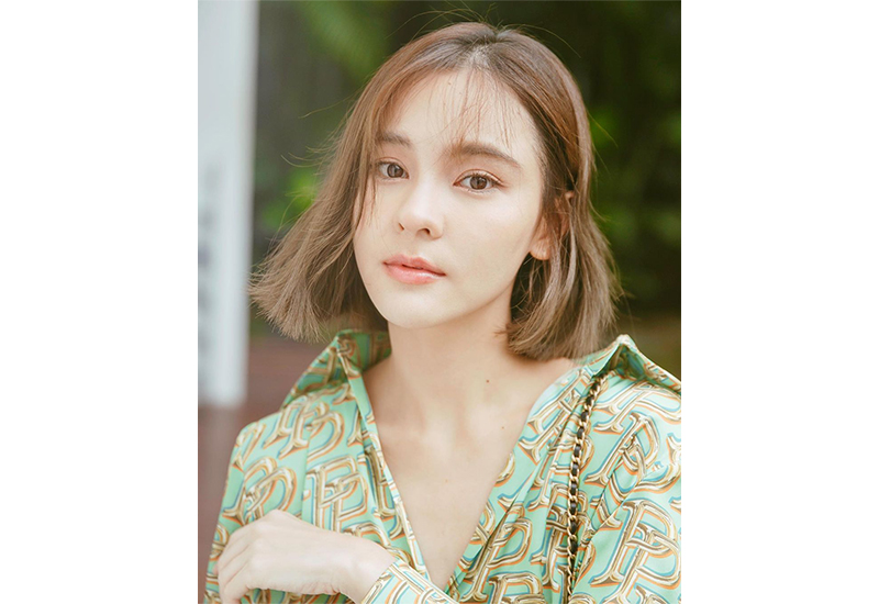 ดาราอีสาน