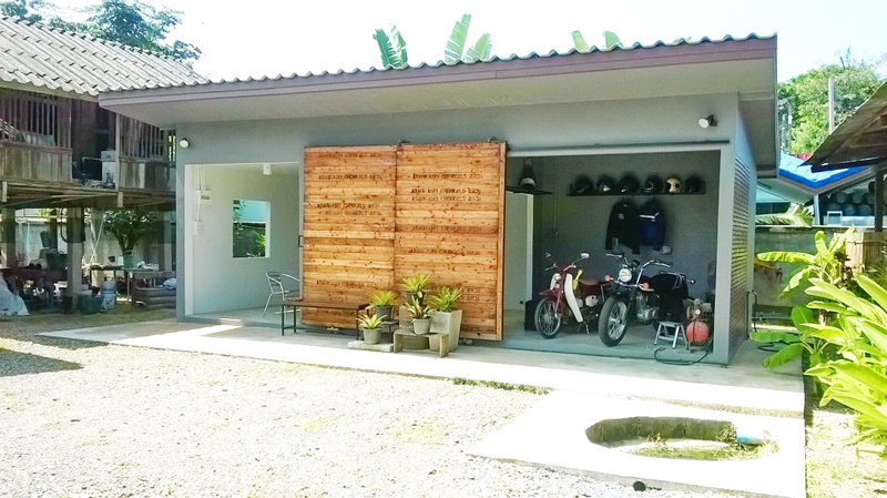 สร้างโรงจอดรถมอเตอร์ไซค์