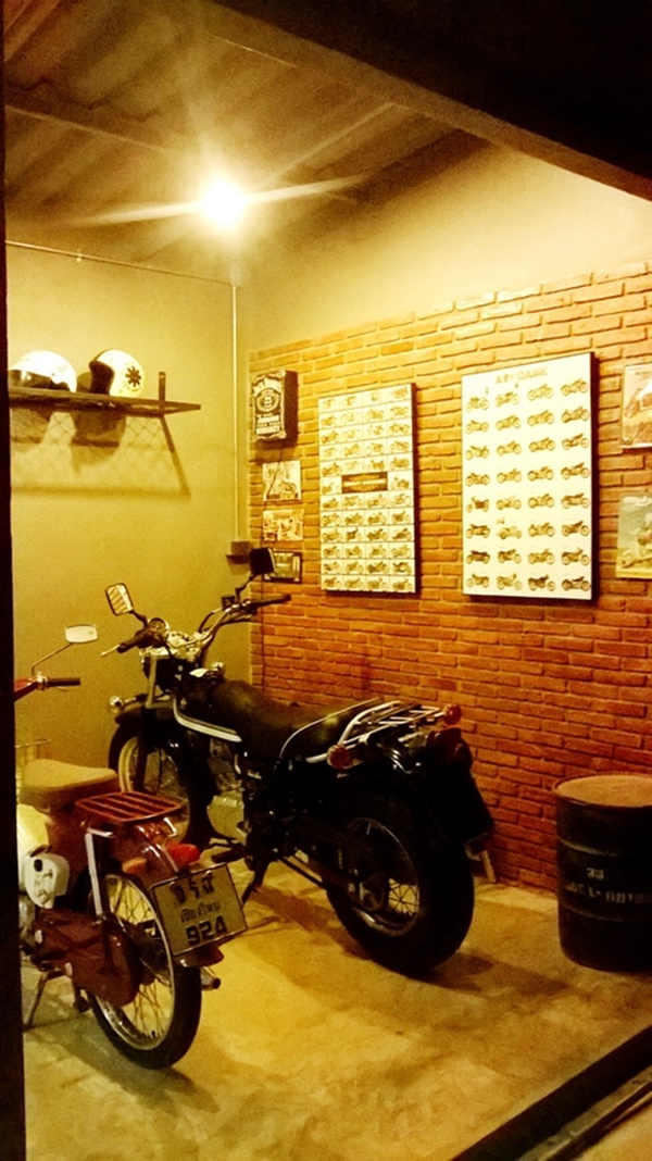 สร้างโรงจอดรถมอเตอร์ไซค์