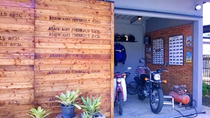 สร้างโรงจอดรถมอเตอร์ไซค์